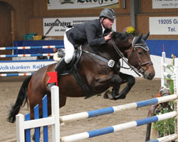 Zweifacher Sieger am 2. Turnierwochenende wurde André Plath in der Youngster Tour - ein Springen gewann er auf Cosmic Blue. 